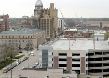 Illinois' economic health is worst in the country, new report finds