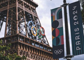 2024 Paris Olympics live updates: Top moments from opening ceremony