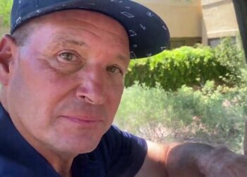 Golf Course Employee Dies After Being Stung by Swarm of Bees in Arizona