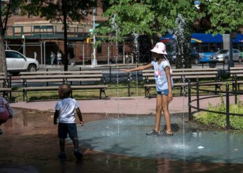 How extreme heat can impact your mental health as high temperatures sweep US