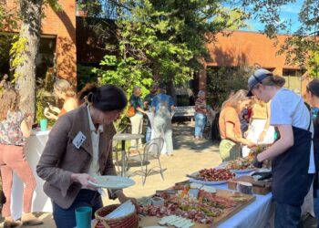 Join the Excitement: Odum School of Ecology’s Annual Buzz Bash Fundraiser Kicks Off!