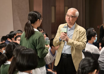 Tse Chin-wan Takes the Stage in Dynamic Eco Dialogue!