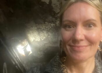 Stranded Below: My Harrowing 1.5-Hour Rescue from an Underground N.Y.C. Subway!