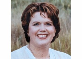 Heartfelt Secret Santa Request: Woman’s Touching Plan to Surprise Husband Before Saying Goodbye