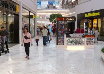 Embracing ‘Underconsumption’: The Viral Lifestyle Trend Taking Social Media by Storm!