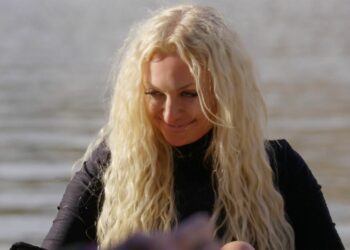 Exclusive: Natalie From 90 Days Can’t Hold Back the Laughter at Sophie in Therapy Session!