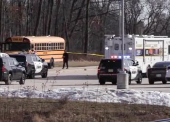 Tragic Incident: 4-Year-Old Kindergarten Student Struck and Killed by Bus in School Parking Lot