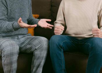 Forgotten Dinner Debt Sparks Unexpected Drama Between Friends!